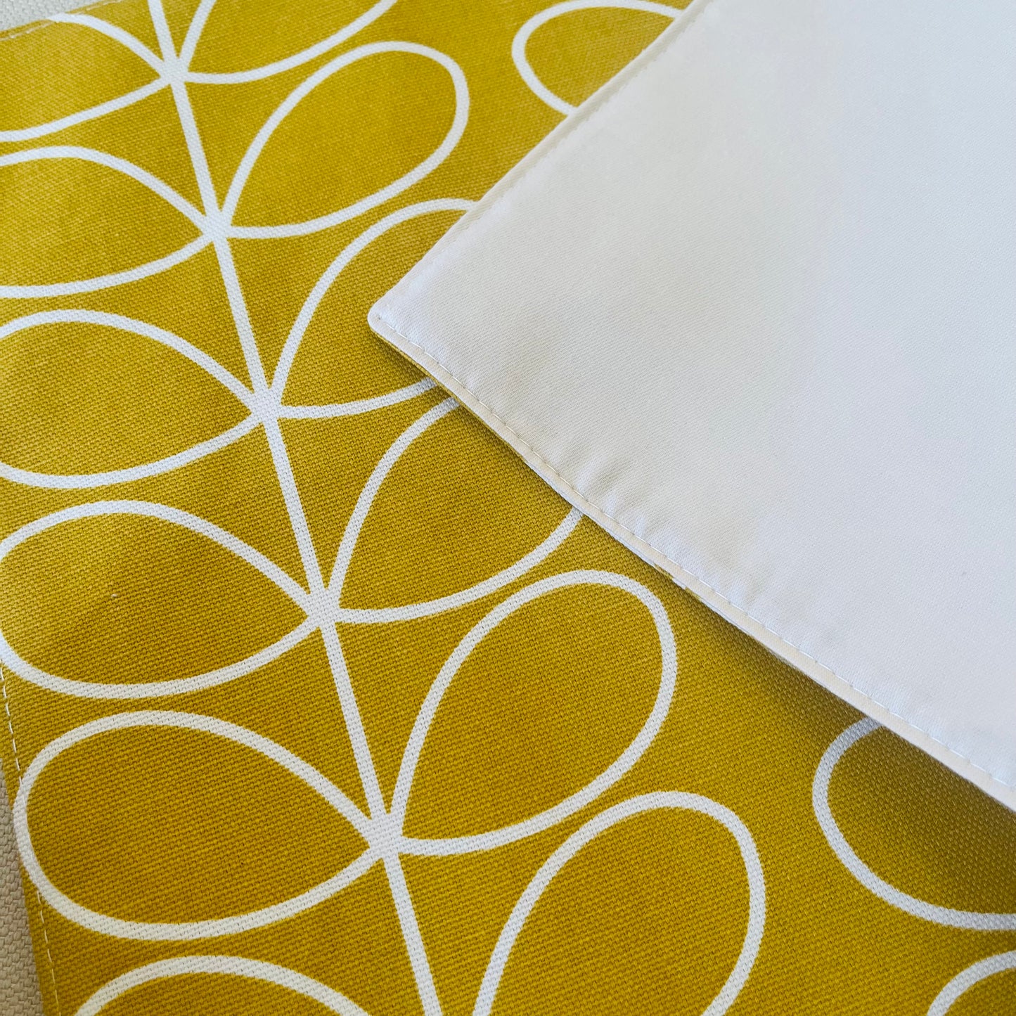 Orla Kiely Yellow Stem Table Linen, Placemat Napkins: Retro Home Decor