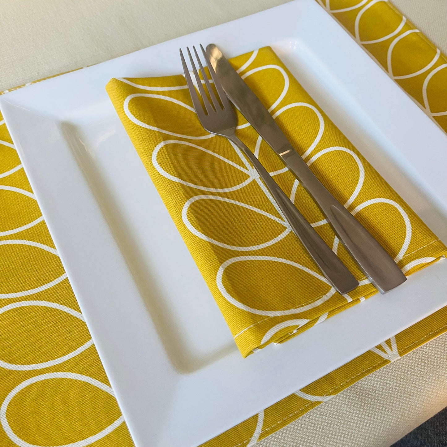 Orla Kiely Yellow Stem Table Linen, Placemat Napkins: Retro Home Decor