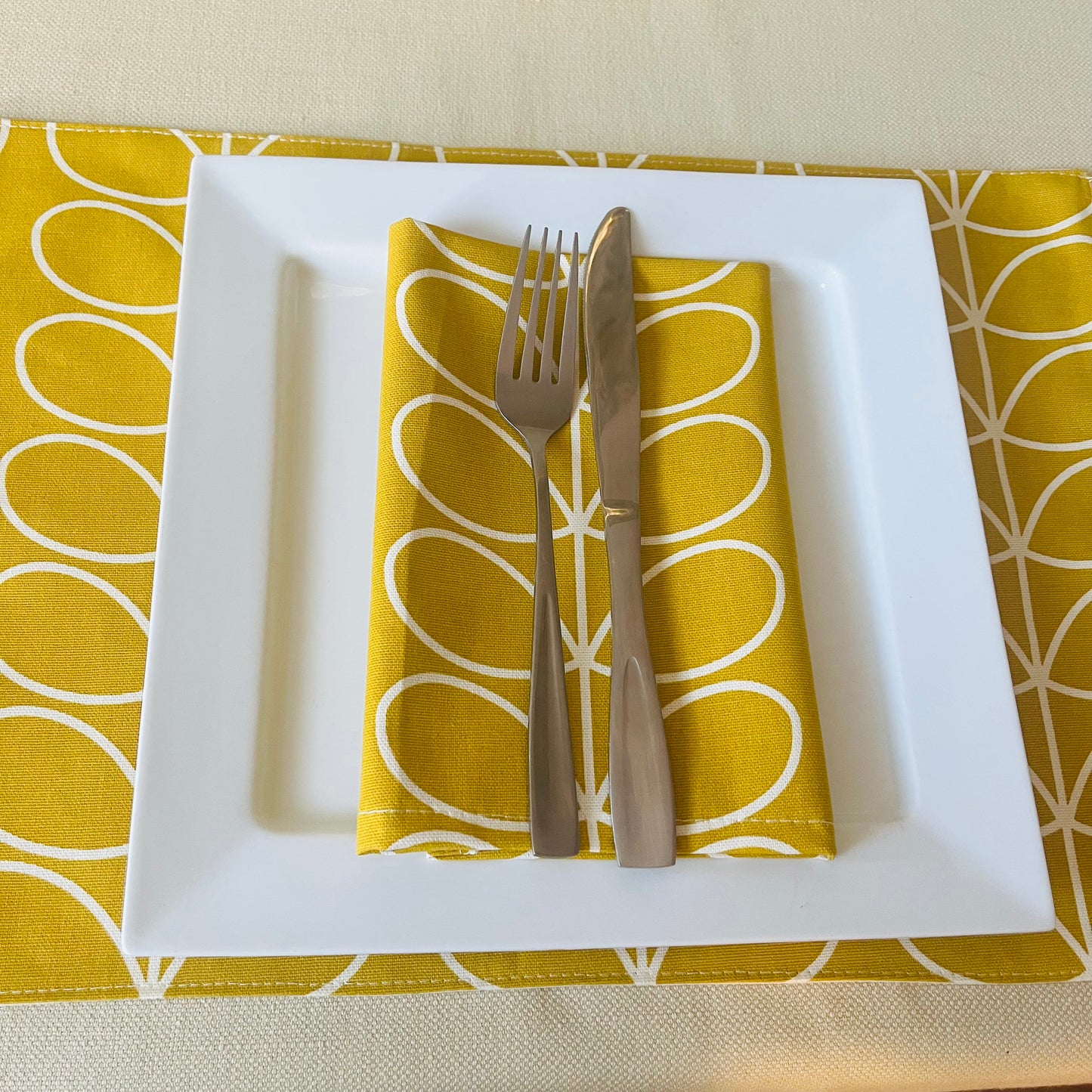 Orla Kiely Yellow Stem Table Linen, Placemat Napkins: Retro Home Decor