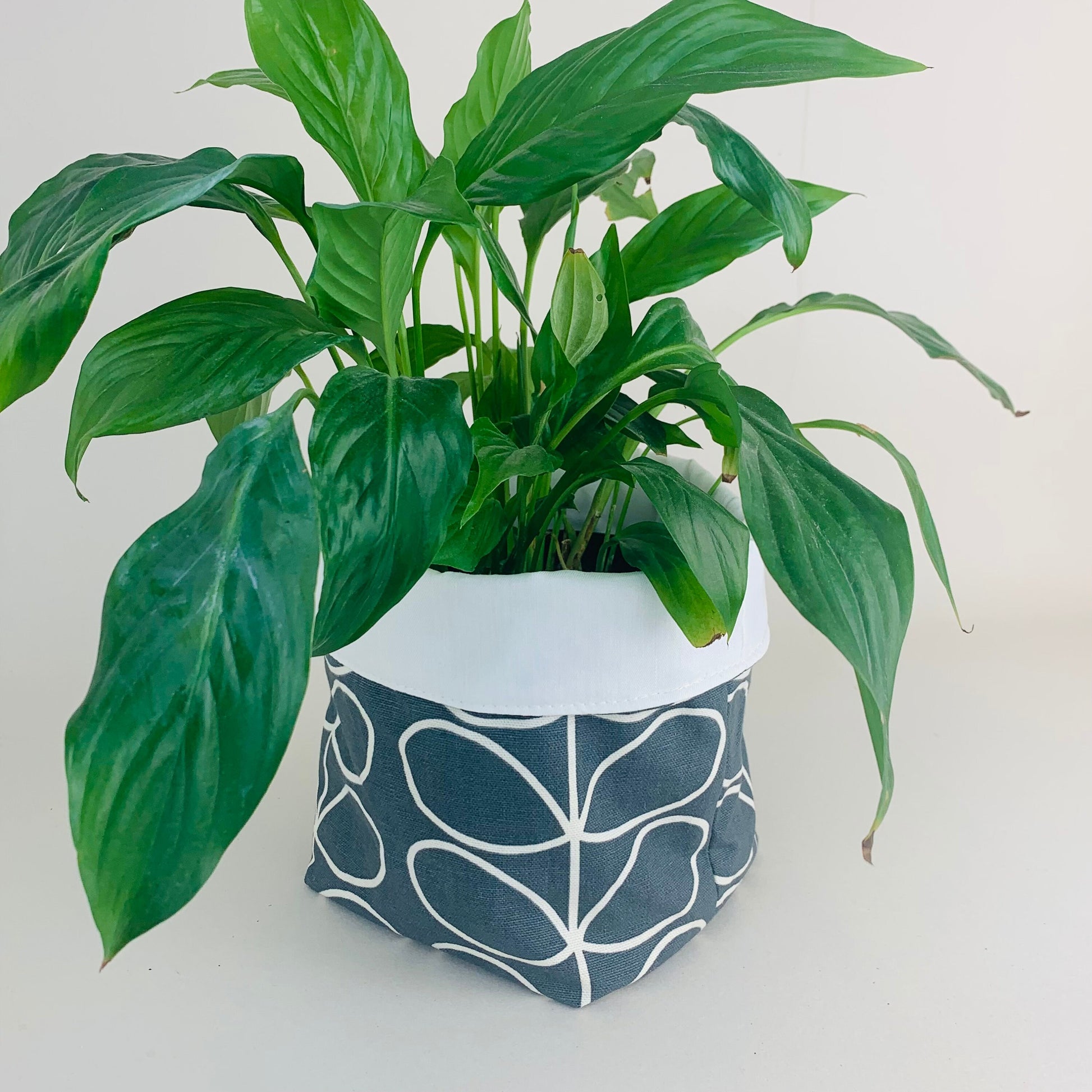 orla kiely plant pot with stand Orla Kiely Cool Grey Stem Plant Pot