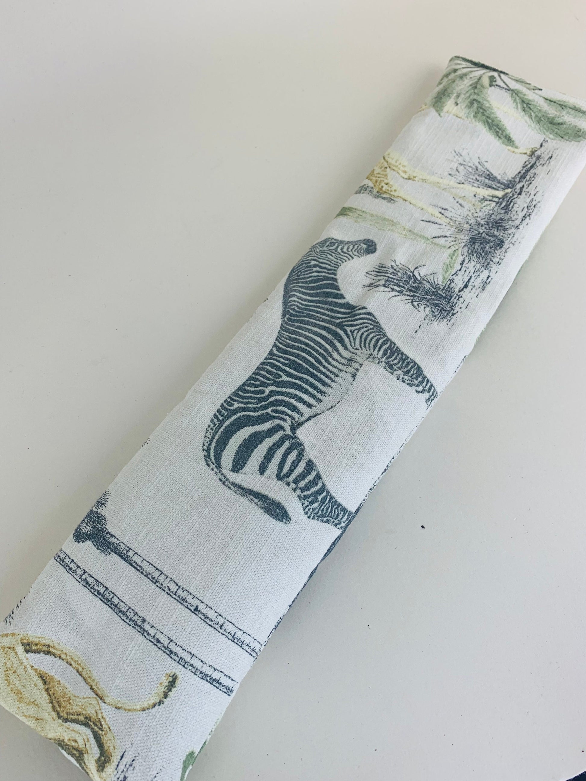 Aromatherapy Heat Pack, Safari Printed Linen, Nature inspired neck Wrap for Muscle, Menstrual, Labour & Pain Relief, Lavender Scented