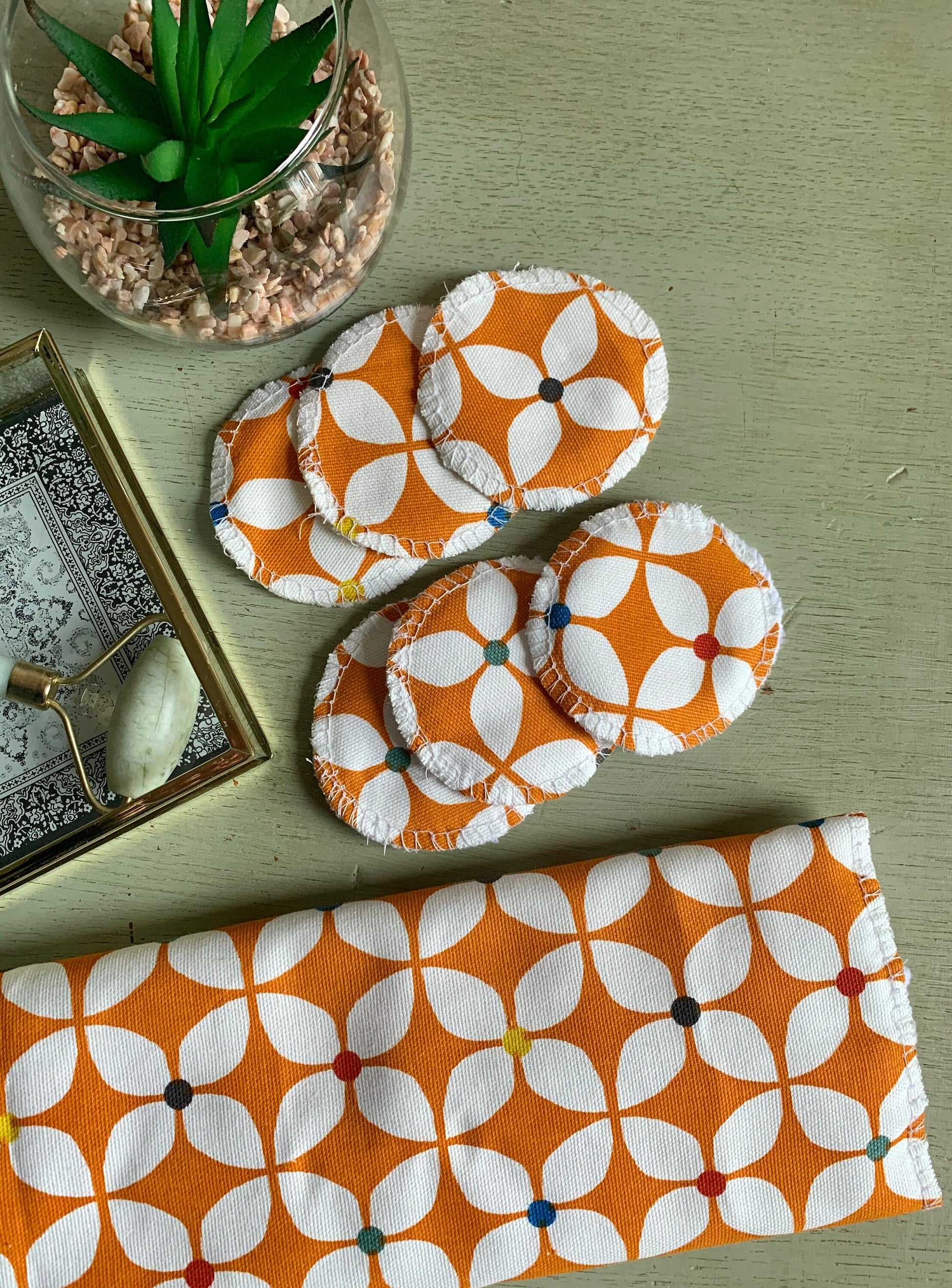 Orange Retro Eco-Friendly Reusable Makeup Pads & Face Cloths | Double-Sided with Terry Towelling Fabrics | Sustainable Skincare Essentials