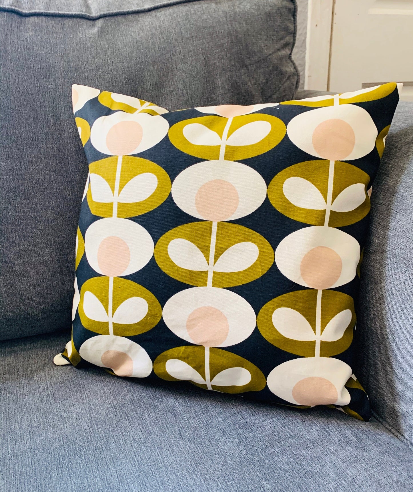 Olive Oval Funky Retro Cushion Covers, Scatter Cushion, Orla Kiely Cushion, Zip Closing