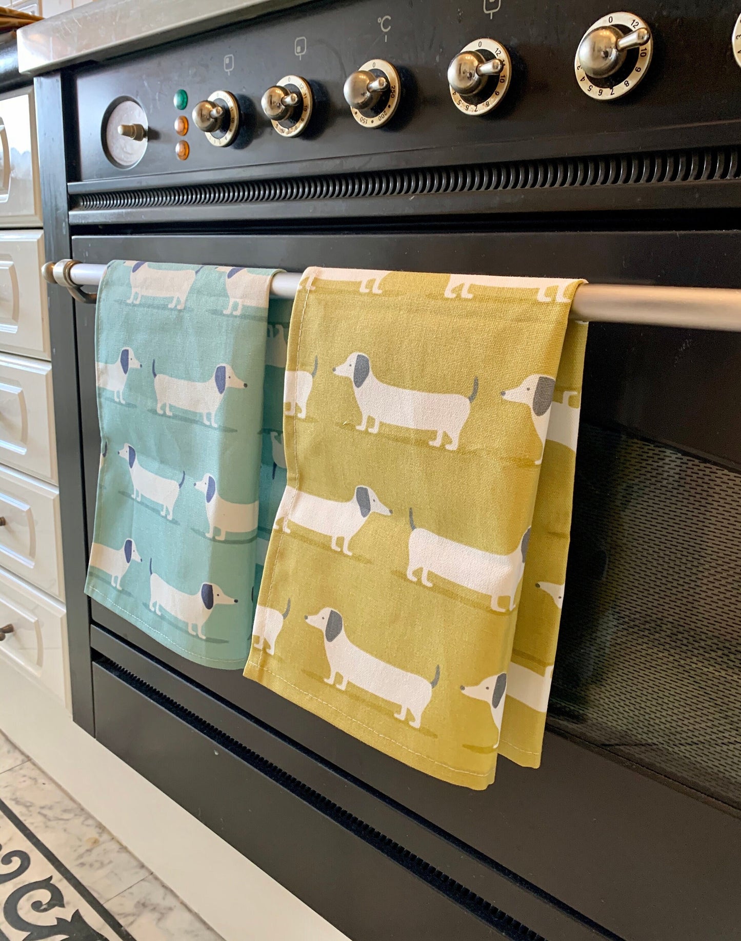 Dachshund Print Tea Towels: Sausage Dog Decor