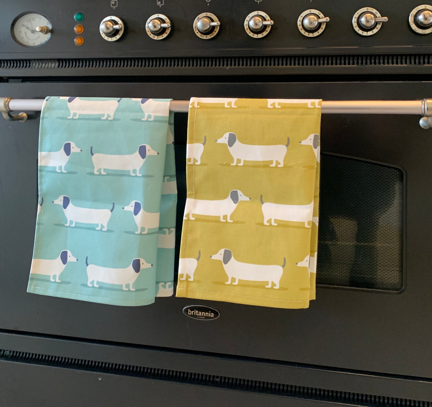 Dachshund Print Tea Towels: Sausage Dog Decor