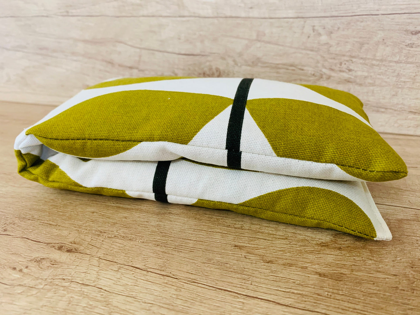 Orla Kiely Wheat Heat Pack: Olive Stem, Lavender Relief