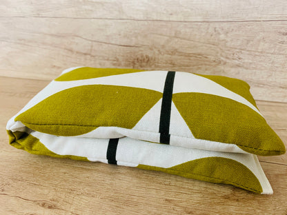 Orla Kiely Wheat Heat Pack: Olive Stem, Lavender Relief