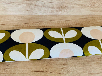 Orla Kiely Wheat Heat Pack: Olive Oval Design, Lavender Relief