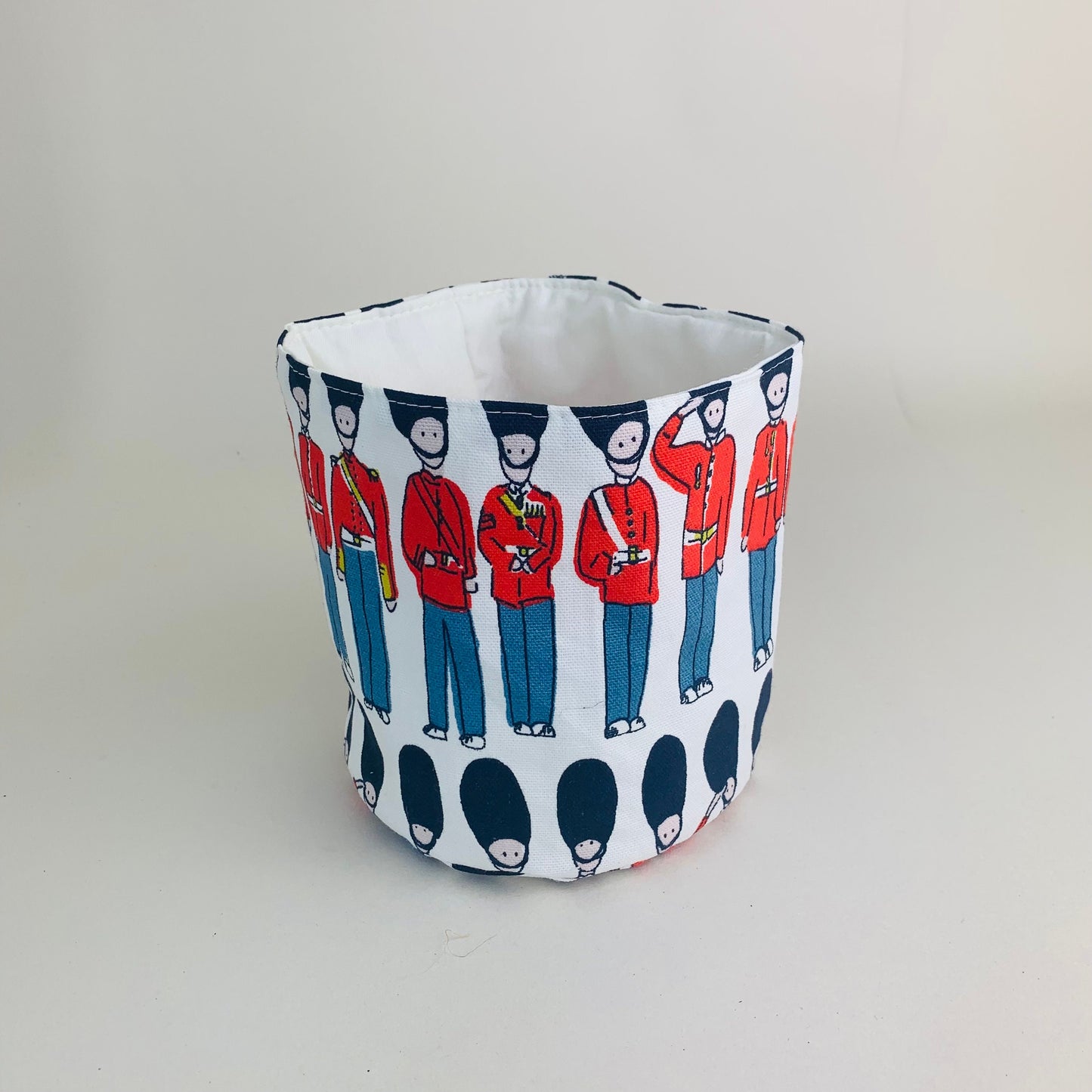 Cath Kidston London Guards Plant Pot Covers: Multiple Sizes