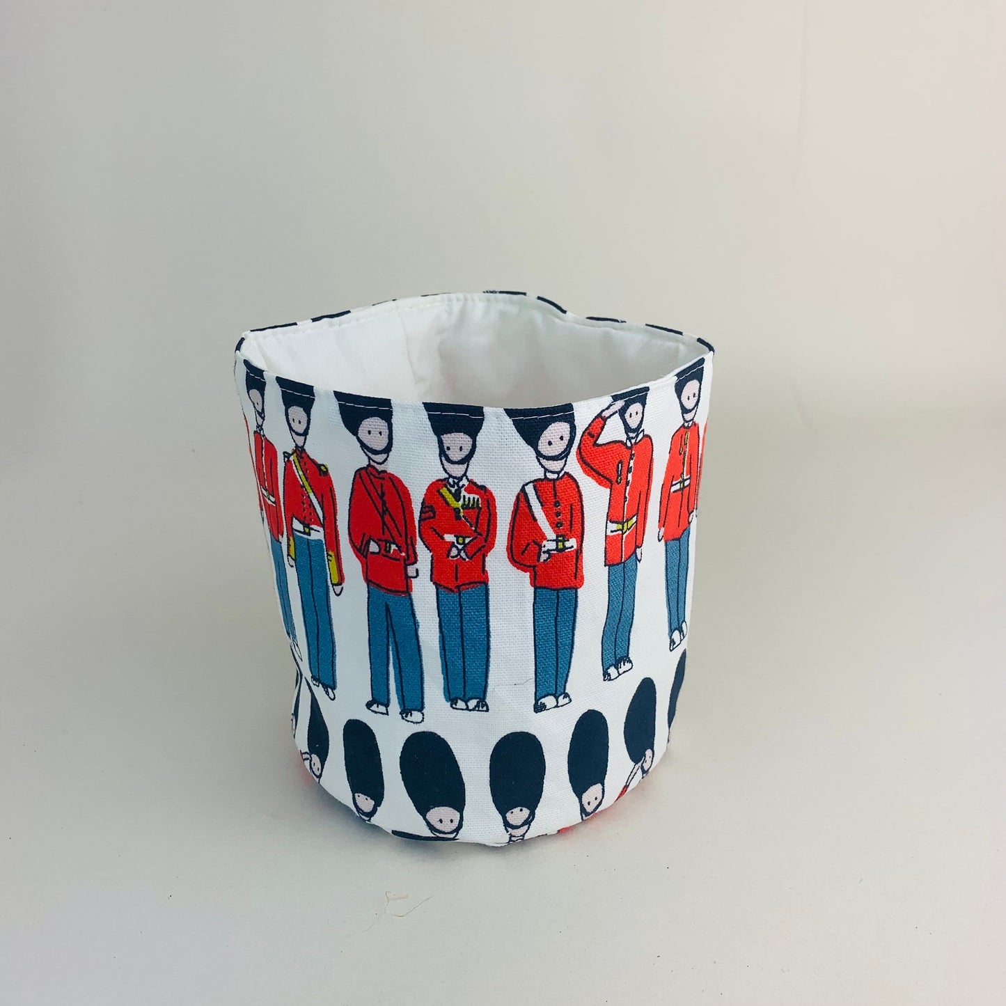 Cath Kidston London Guards Plant Pot Covers: Multiple Sizes